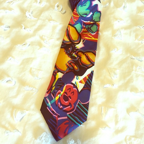 Vintage Disney 100% silk necktie - Picture 1 of 3
